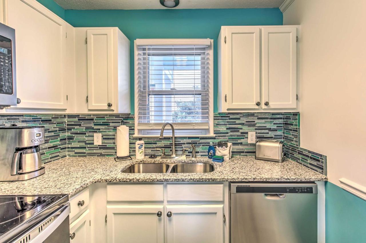 Surfside Beach Escape With Pool - Walk To Ocean! Myrtle Beach Ngoại thất bức ảnh
