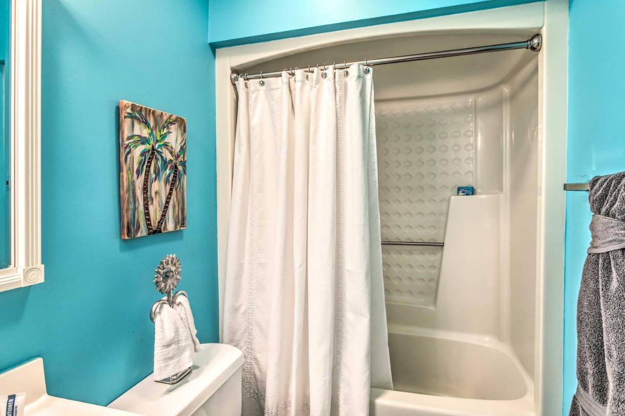 Surfside Beach Escape With Pool - Walk To Ocean! Myrtle Beach Ngoại thất bức ảnh