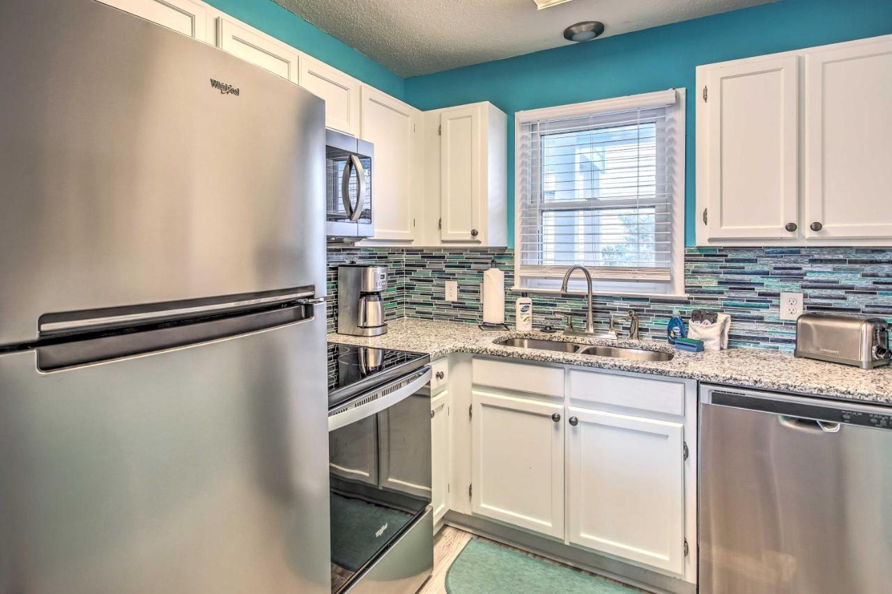 Surfside Beach Escape With Pool - Walk To Ocean! Myrtle Beach Ngoại thất bức ảnh