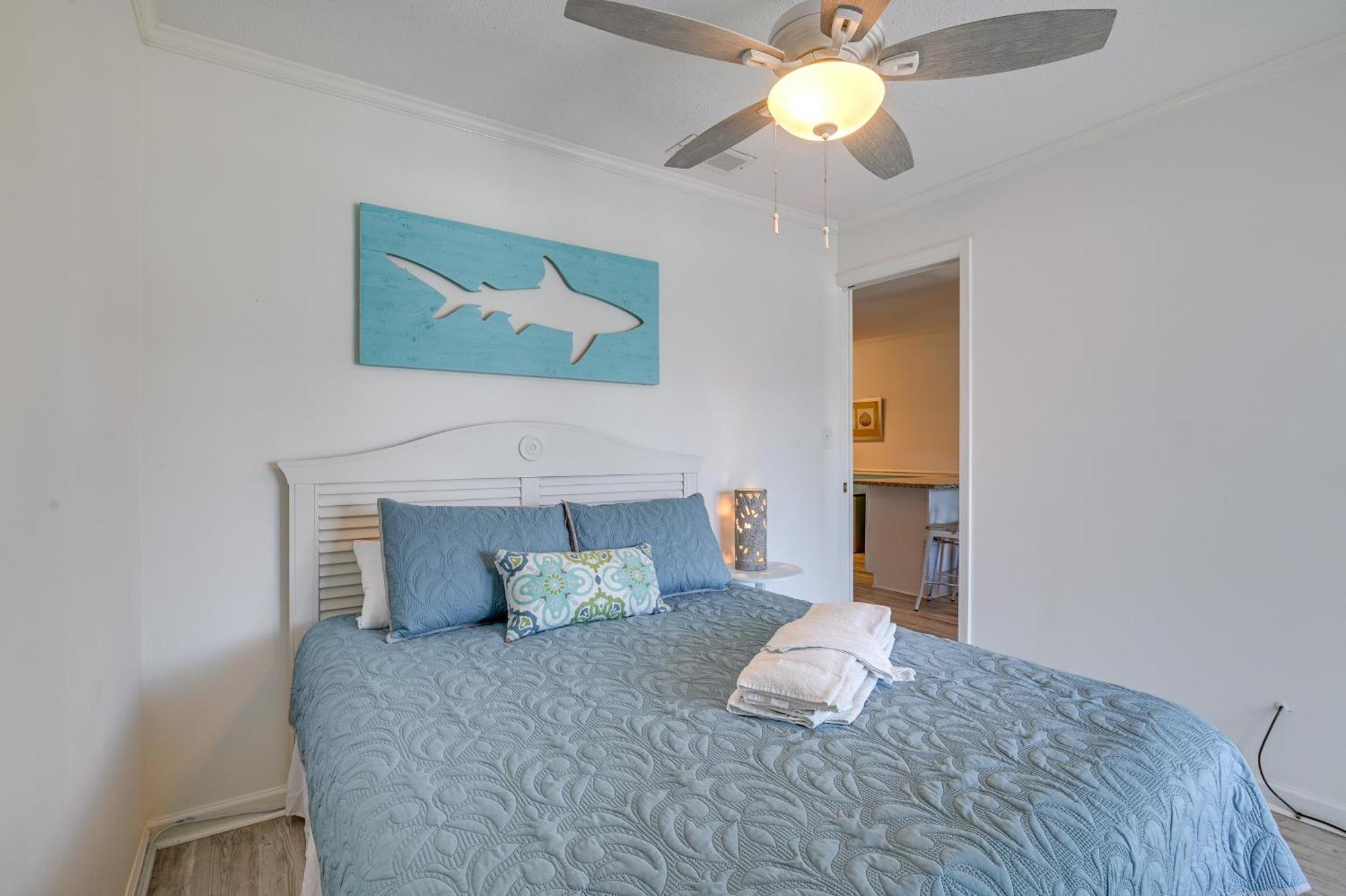 Surfside Beach Escape With Pool - Walk To Ocean! Myrtle Beach Ngoại thất bức ảnh